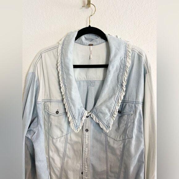 Free People Blue Daisy Baby Patchwork blouse medium - Picture 7 of 11